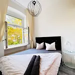 Simple 2-bedroom In Area Apartamento Klosterneuburg