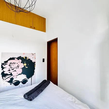 Modern 2br For 5p Peaceful &