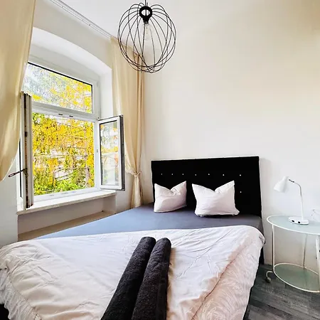 Modern 2br For 5p Peaceful & Apartment Klosterneuburg