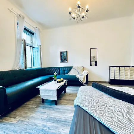 Modern 2br For 5p Peaceful & *