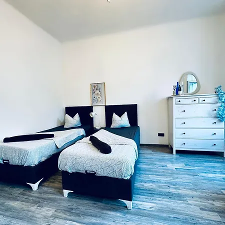 Modern 2br For 5p Peaceful & *
