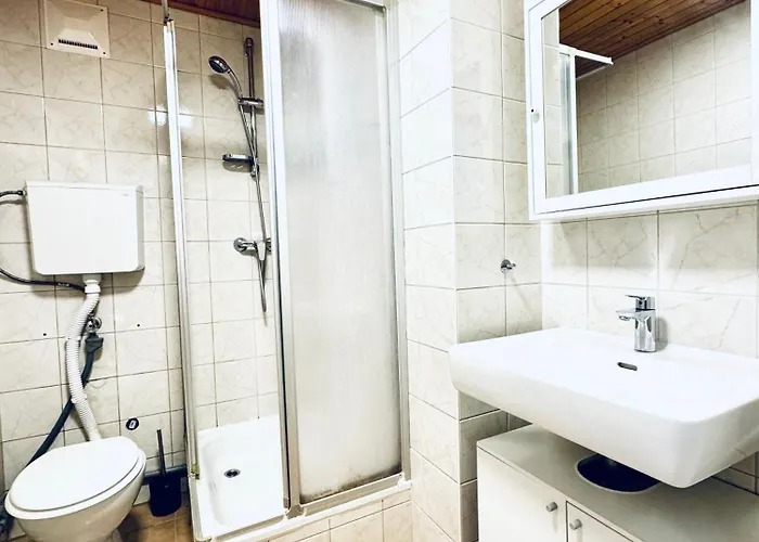 Apartament Simple 2-bedroom In Area