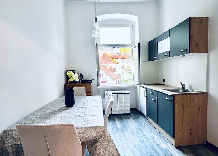 Simple 2-bedroom In Area Lägenhet Klosterneuburg